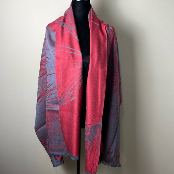 Cecchi e Cecchi Pashmina Scarf Wrap - NWOT - Picture 1 of 3